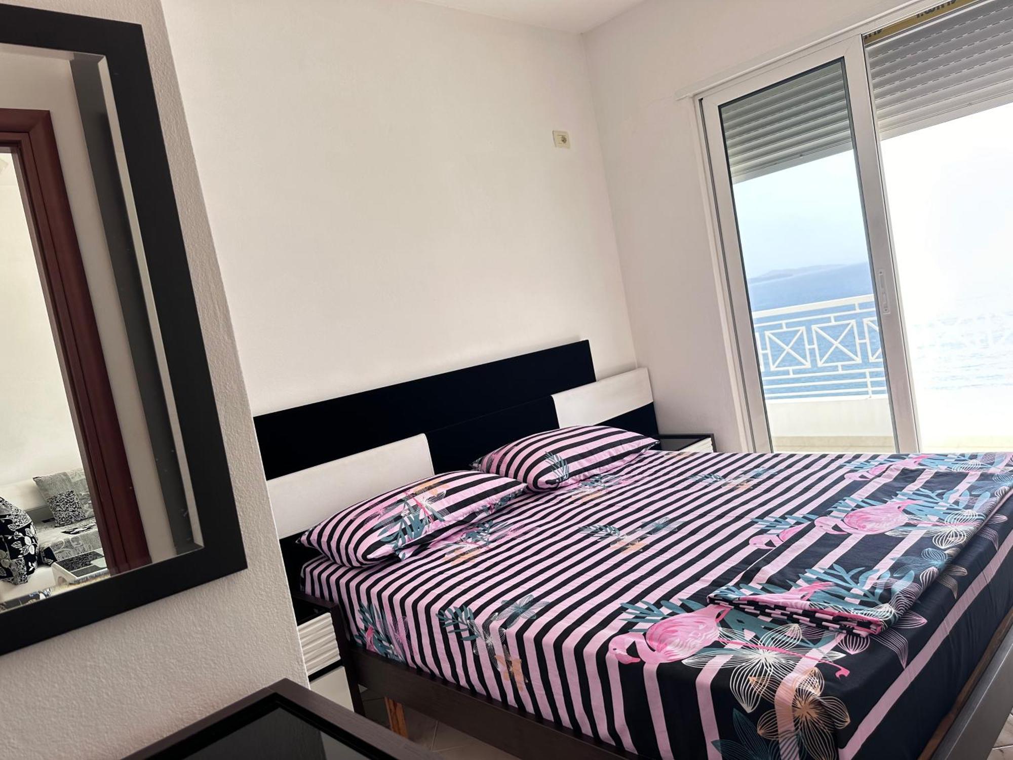 Tini Sea View Apartment Sarandë Buitenkant foto